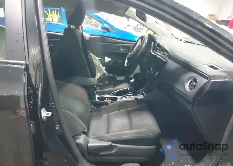 2017 Toyota Corolla Le z USA, uszkodzony, nr VIN 2T1BURHEXHC850981